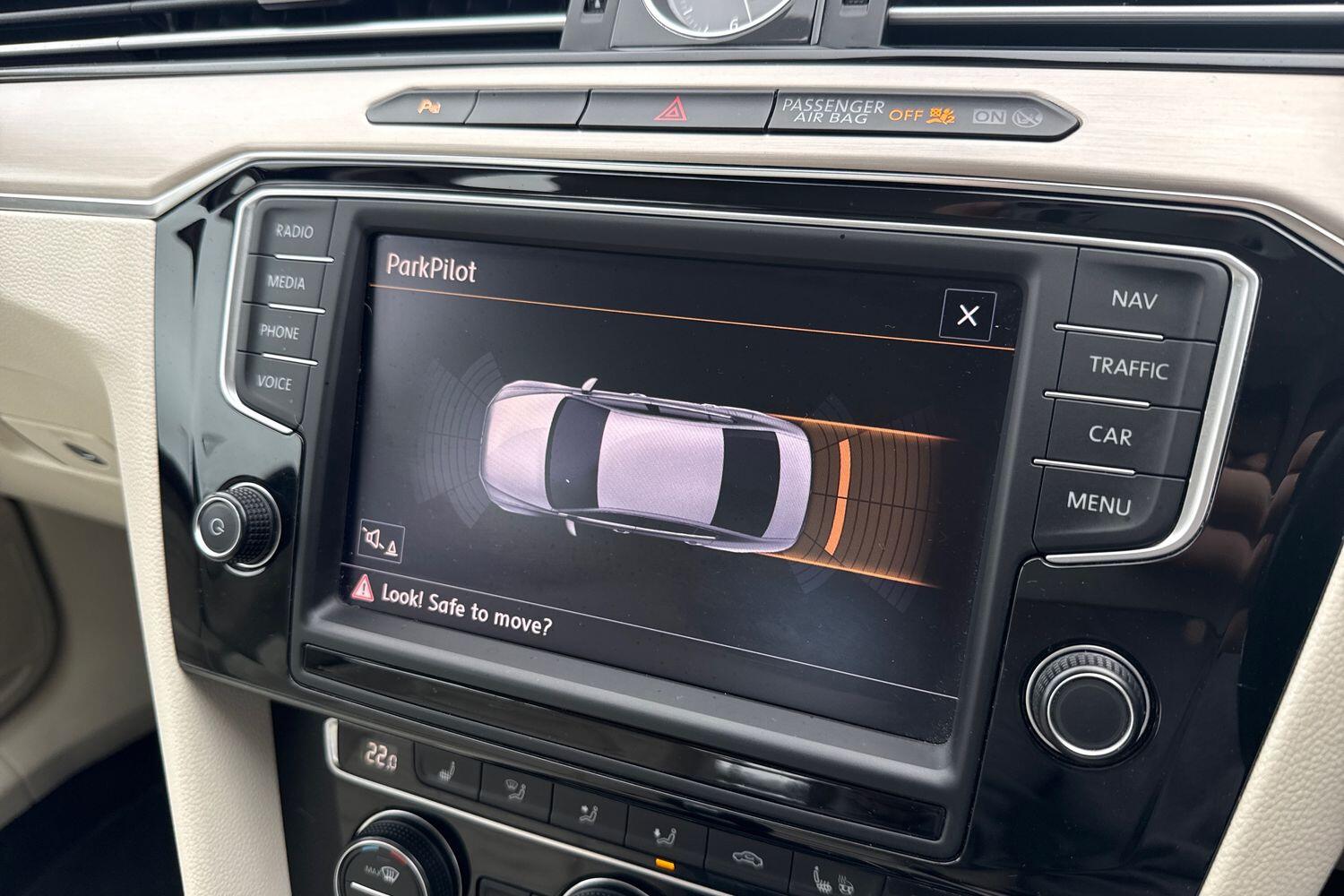 Used Volkswagen Passat 2016 for sale - 77921518: Photo 24