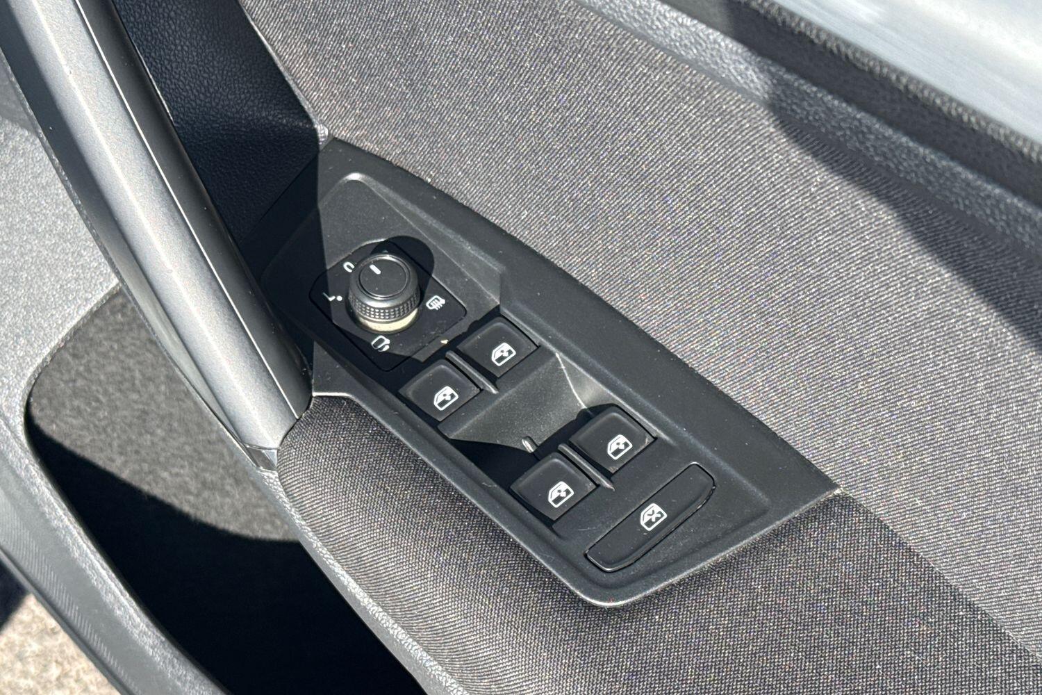 Used Volkswagen Tiguan 2019 for sale - 78124792: Photo 17