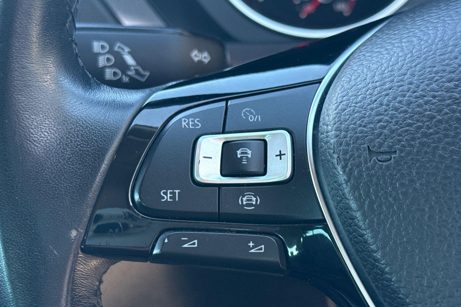 Used Volkswagen Tiguan 2019 for sale - 78124792: Photo 25