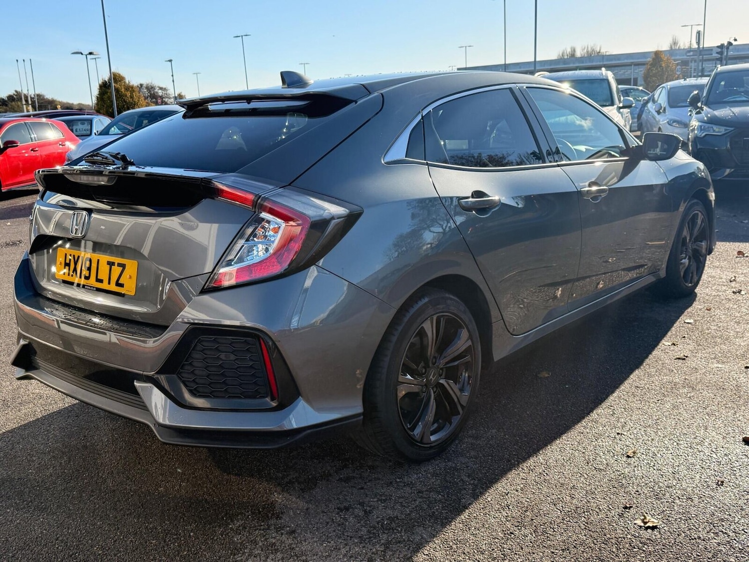 Used Honda Civic 2019 for sale - 76673832: Photo 18