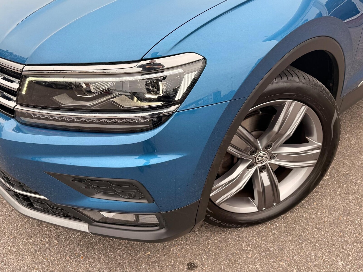 Used Volkswagen Tiguan 2019 for sale - 77262245: Photo 8