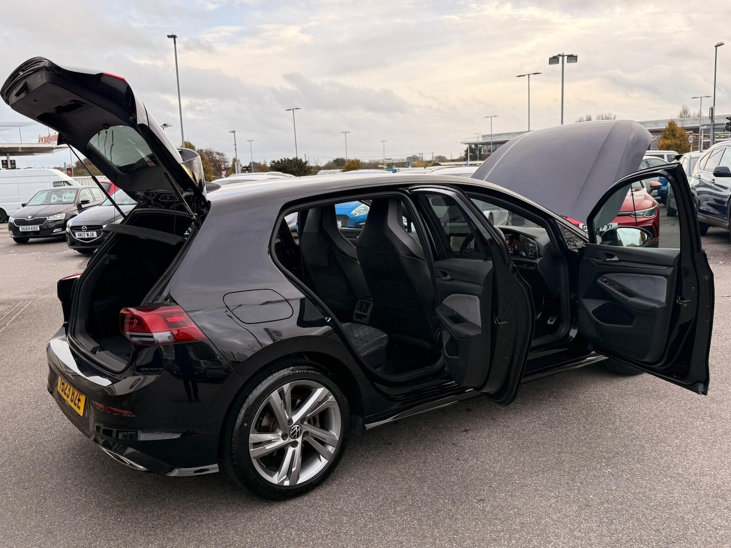 Used Volkswagen Golf 2023 for sale - 76676618: Photo 20