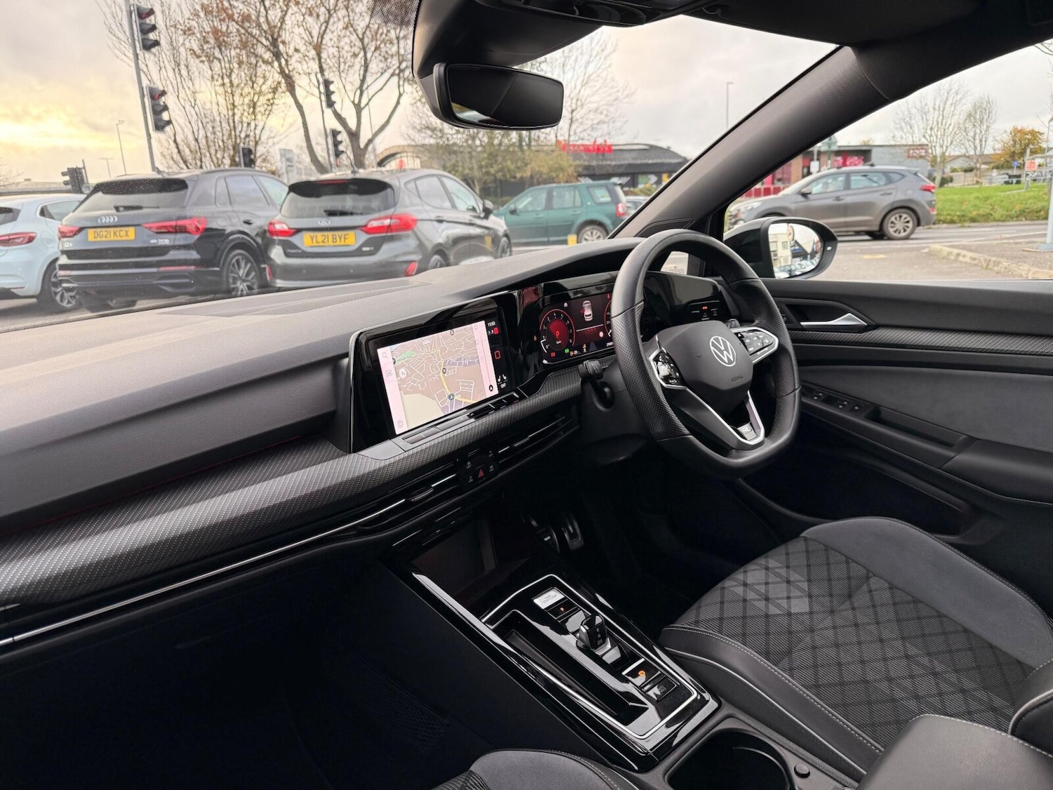 Used Volkswagen Golf 2023 for sale - 76676618: Photo 23