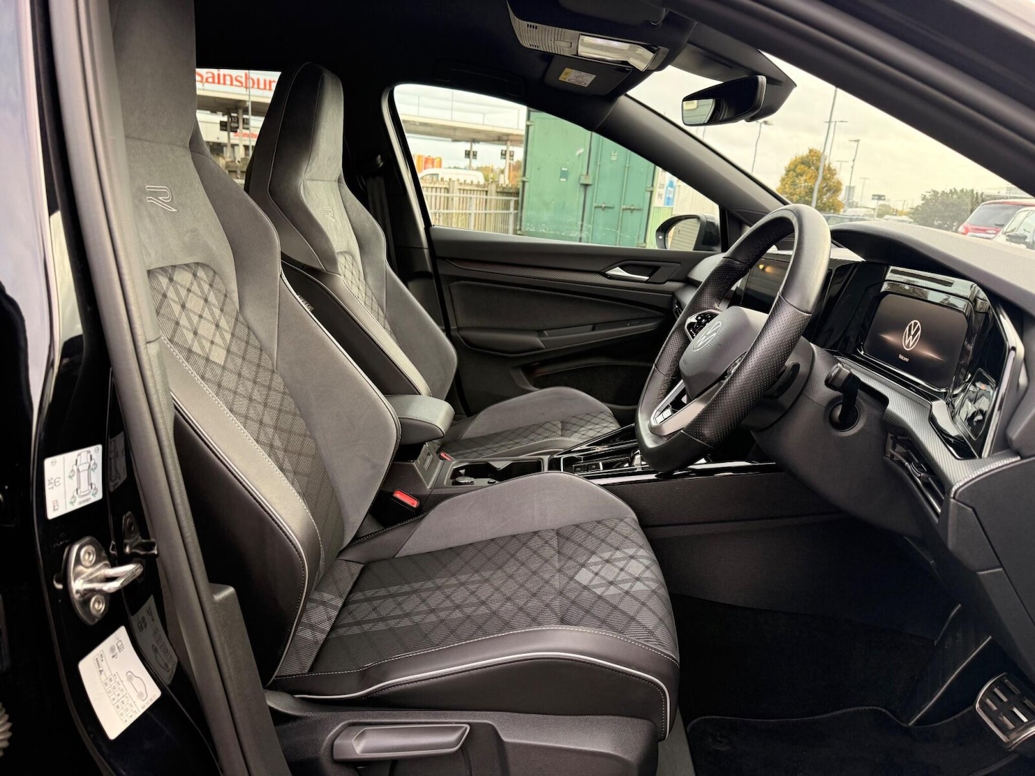 Used Volkswagen Golf 2023 for sale - 76676618: Photo 25