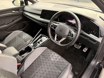 Used Volkswagen Golf 2023 for sale - 76676618: Photo