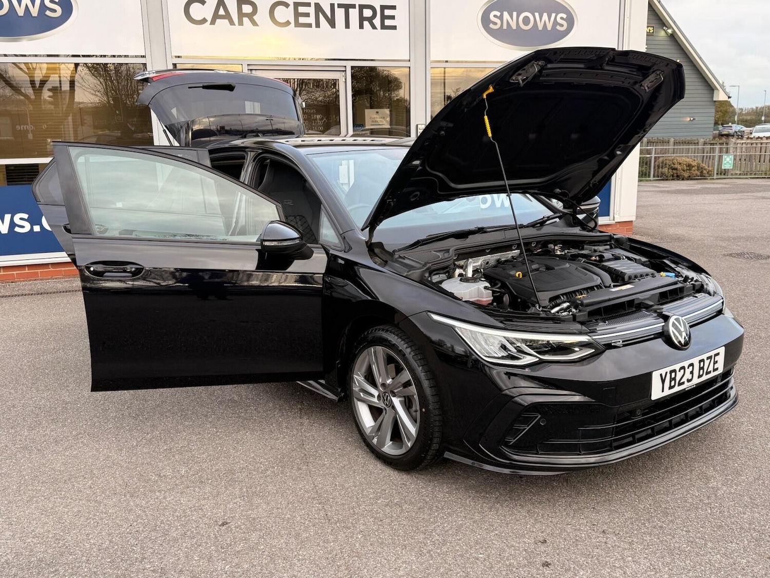 Used Volkswagen Golf 2023 for sale - 76676618: Photo 5