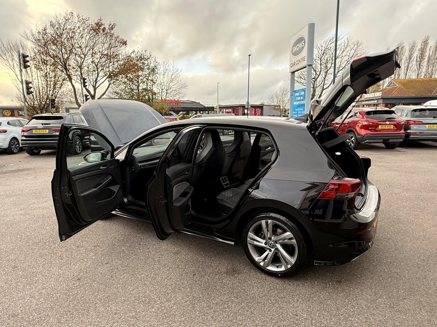 Used Volkswagen Golf 2023 for sale - 76676618: Photo 8