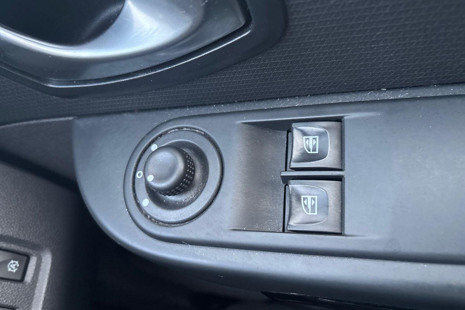 Used Renault Clio 2016 for sale - 77498291: Photo 22