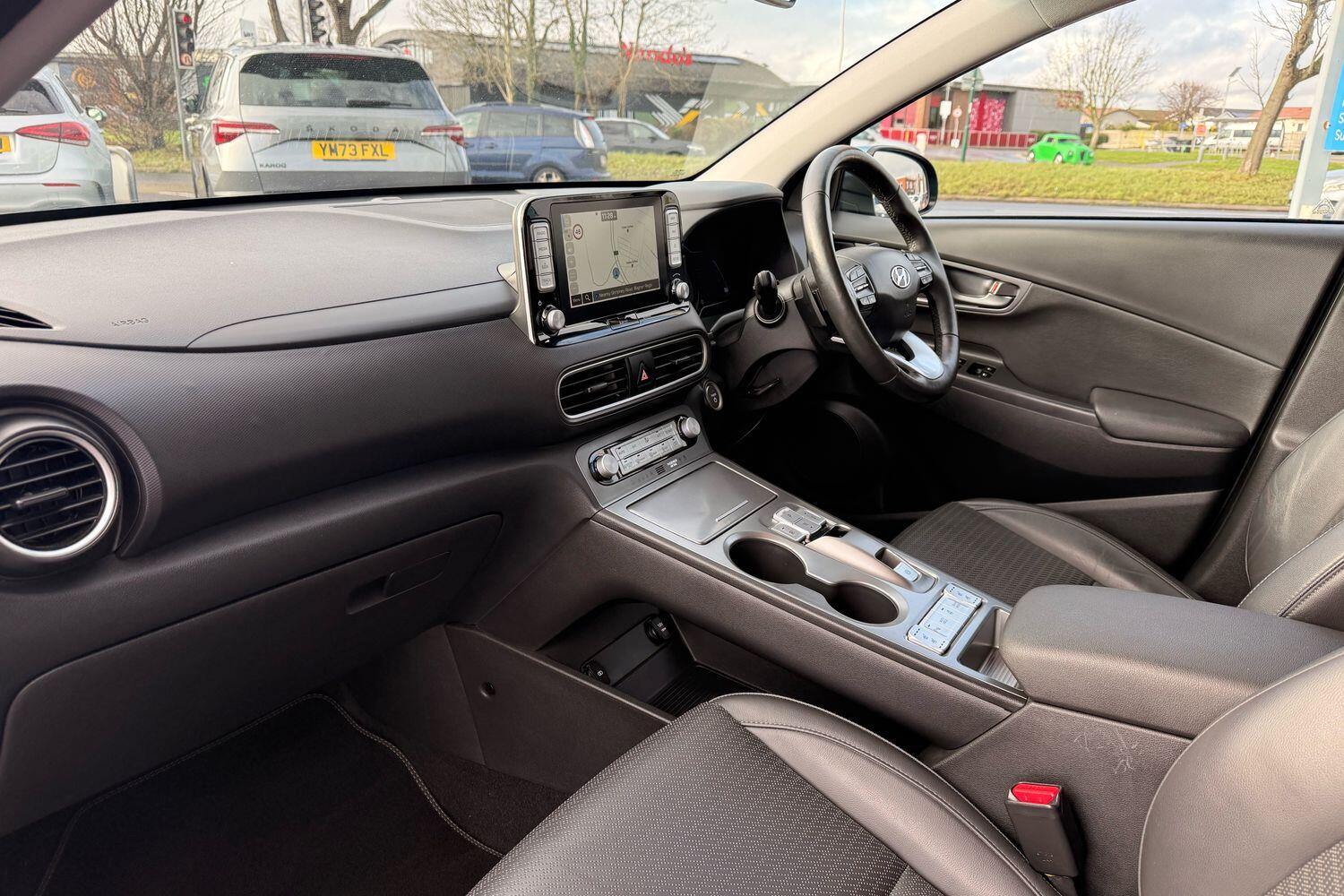 Used Hyundai KONA 2018 for sale - 77746704: Photo 13