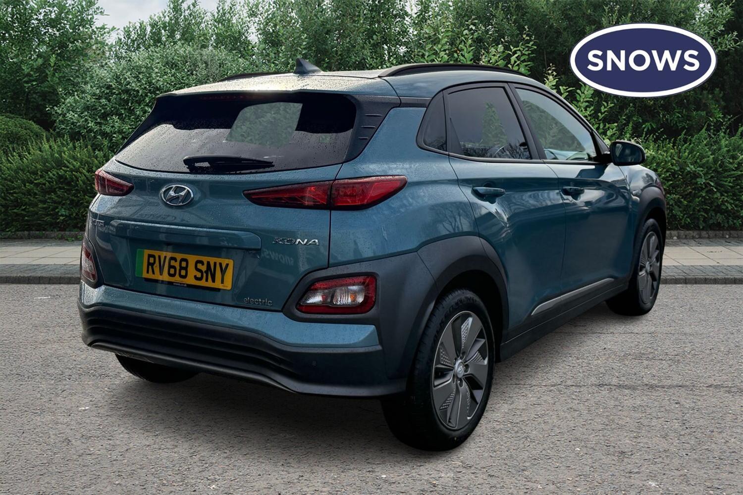 Used Hyundai KONA 2018 for sale - 77746704: Photo 3