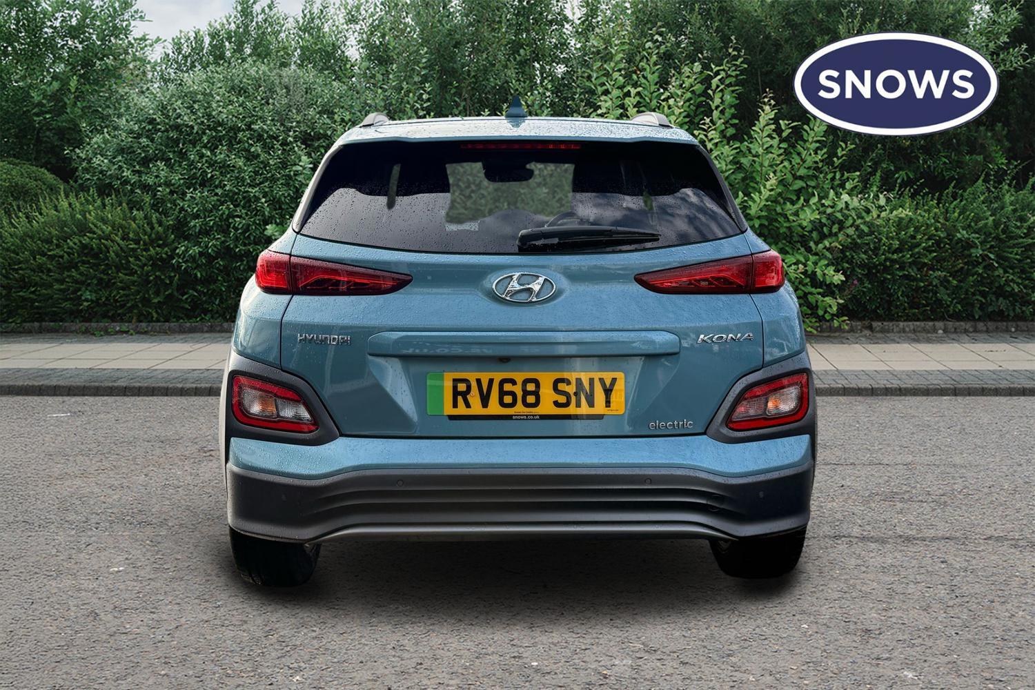 Used Hyundai KONA 2018 for sale - 77746704: Photo 4