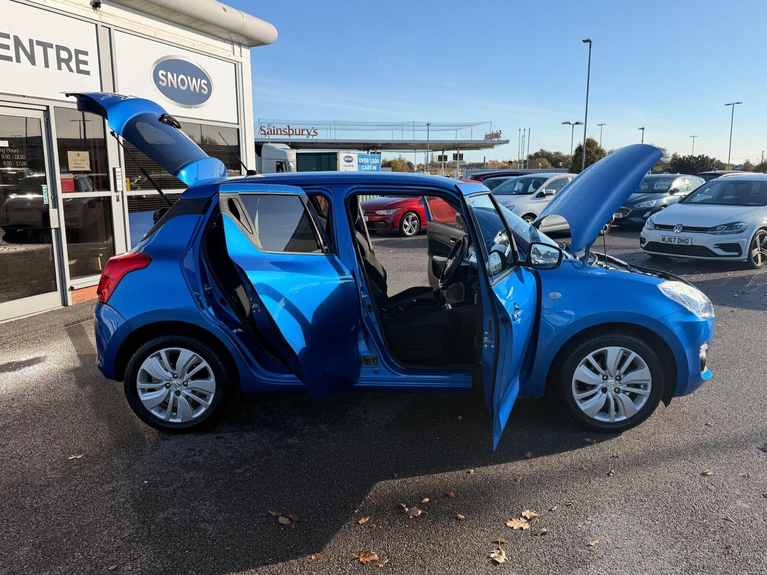 Used Suzuki Swift 2018 for sale - 76673400: Photo 15