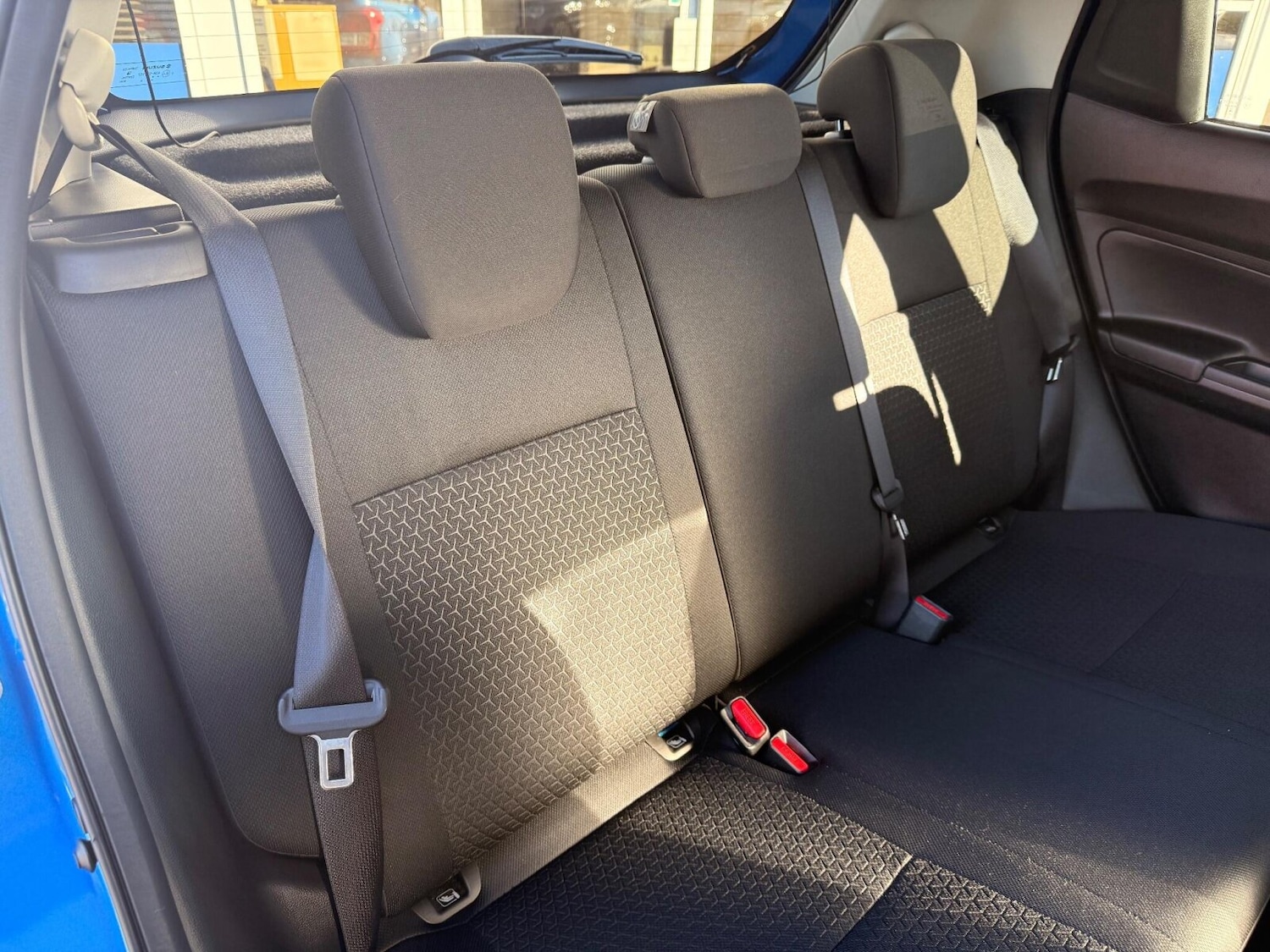 Used Suzuki Swift 2018 for sale - 76673400: Photo 22