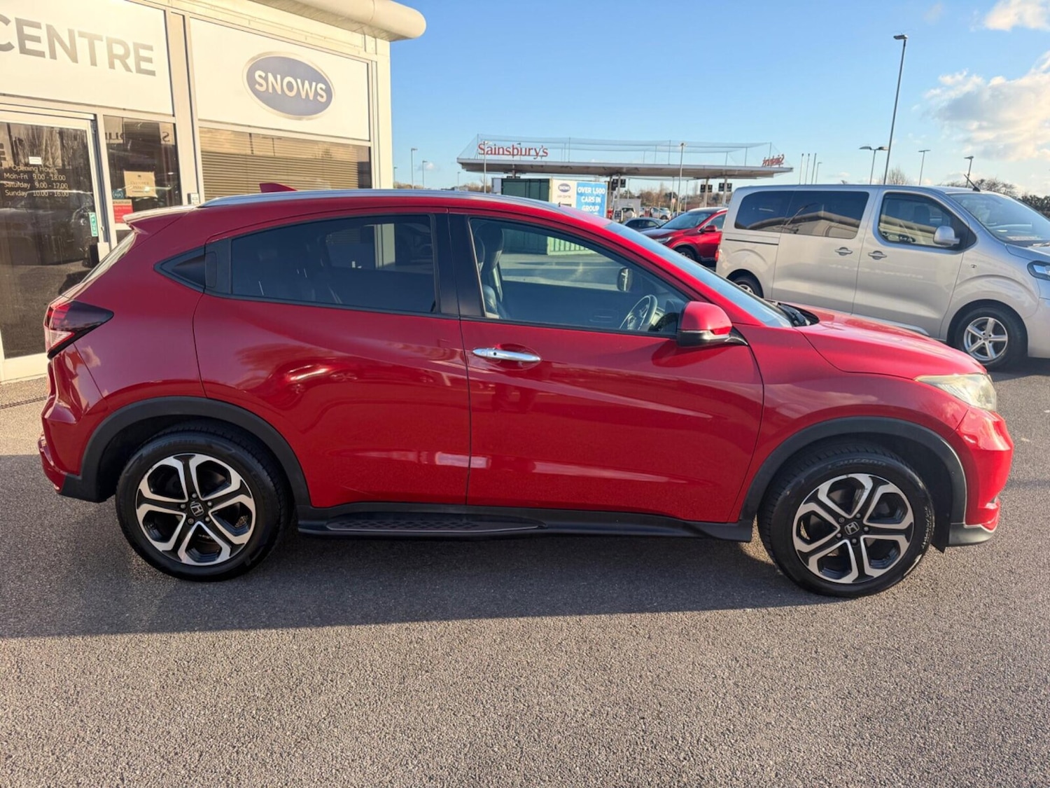 Used Honda HR-V 2018 for sale - 77165744: Photo 15