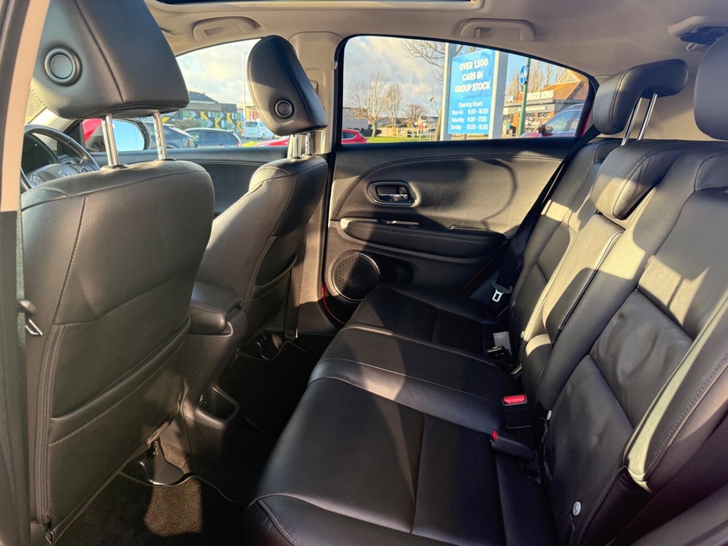 Used Honda HR-V 2018 for sale - 77165744: Photo 22