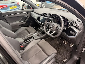 Used Audi Q3 2021 for sale - 76680890: Photo