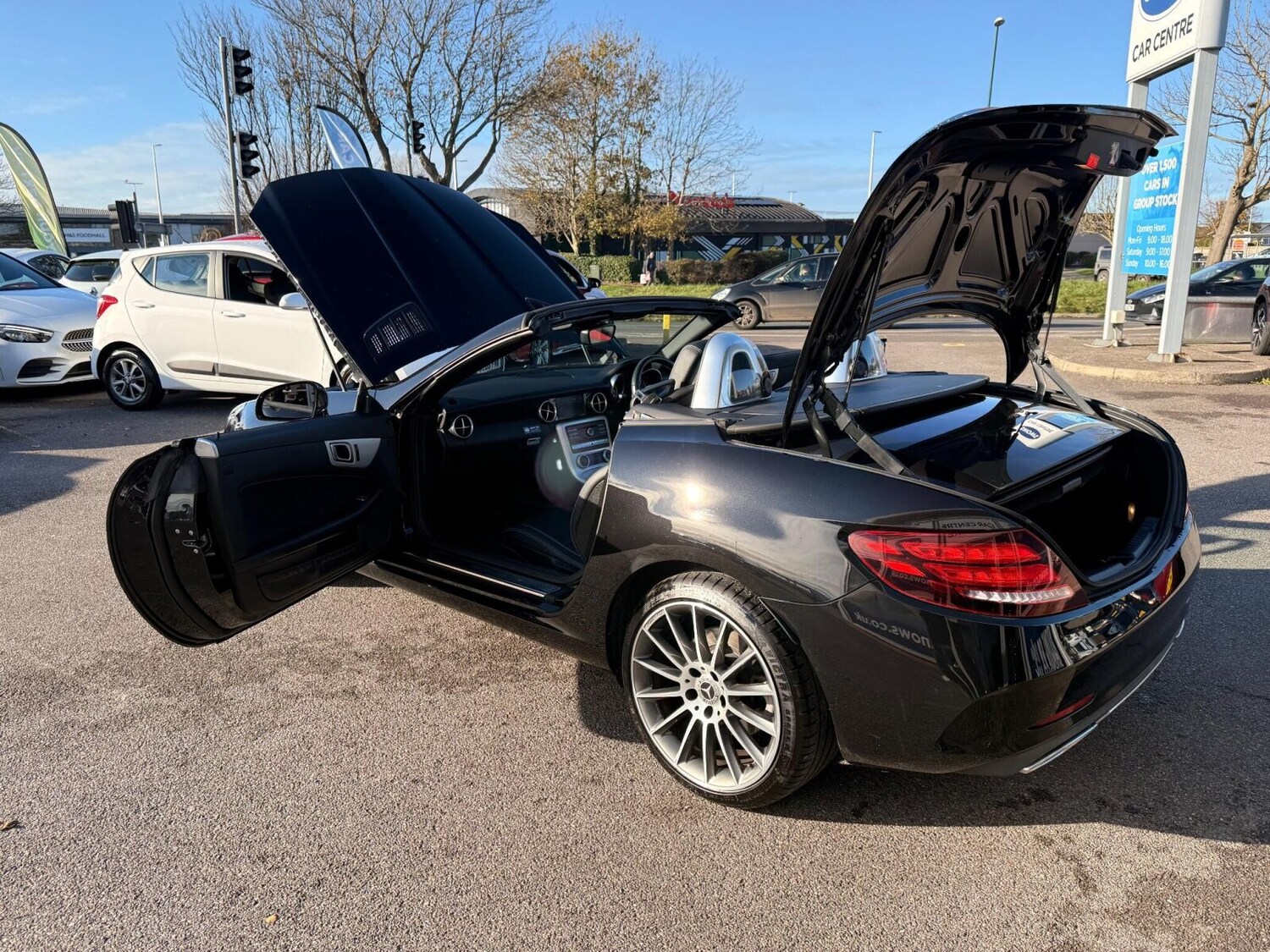 Used Mercedes-Benz SLC 2017 for sale - 76673456: Photo 8