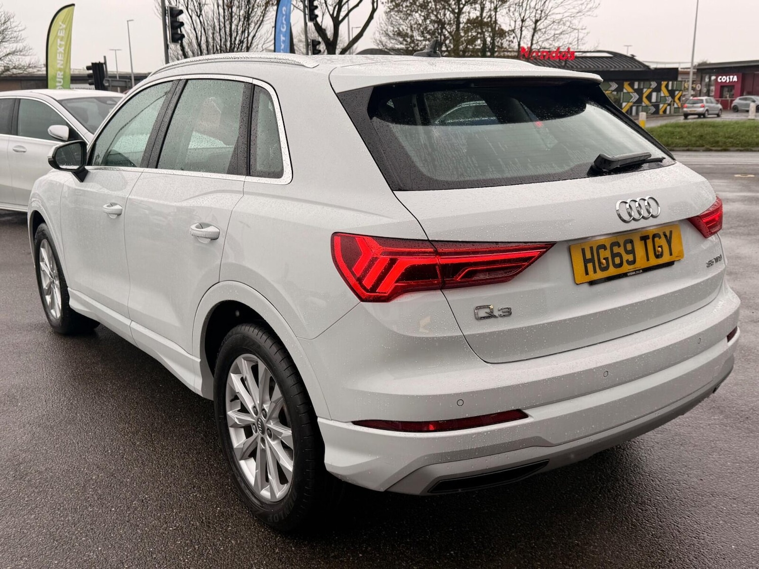 Used Audi Q3 2020 for sale - 76680980: Photo 13