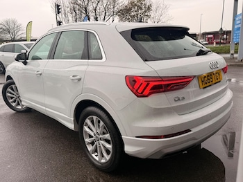 Used Audi Q3 2020 for sale - 76680980: Photo