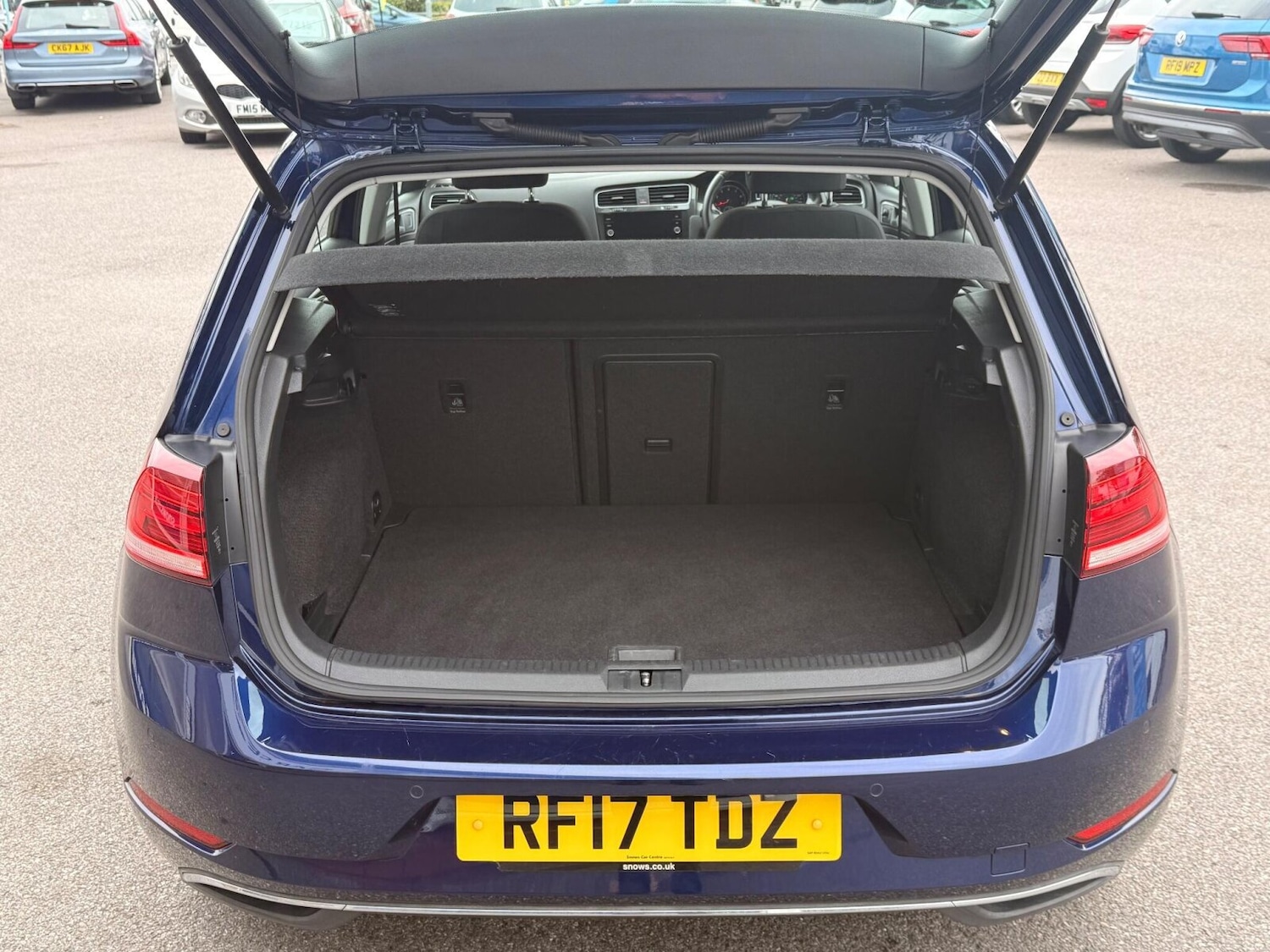 Used Volkswagen Golf 2017 for sale - 76673687: Photo 19