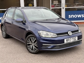 Used Volkswagen Golf 2017 for sale - 76673687: Photo
