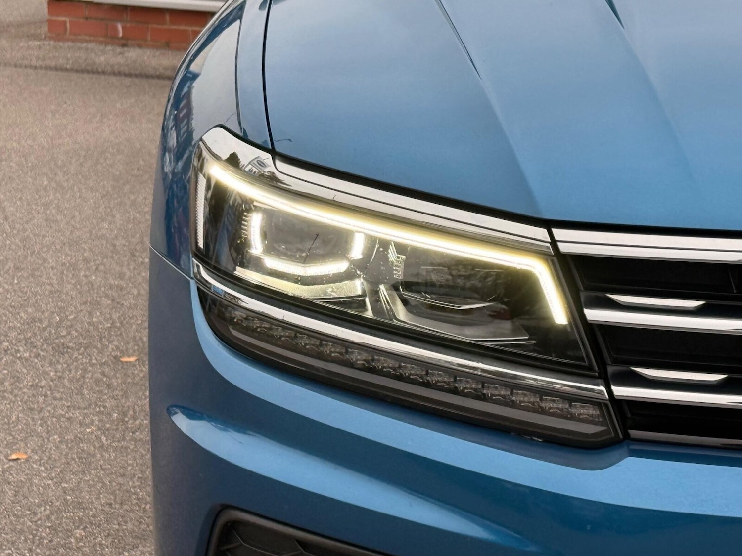 Used Volkswagen Tiguan 2019 for sale - 76673801: Photo 12