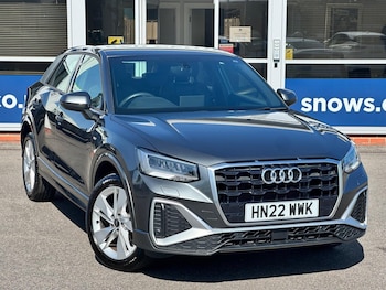 Audi - Q2