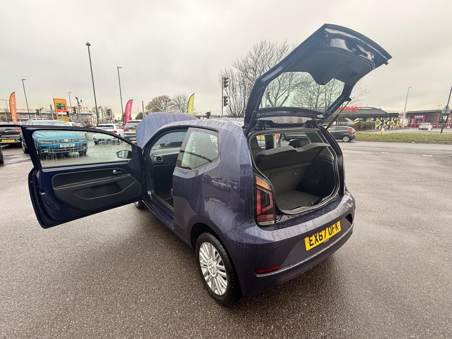 Used Volkswagen up! 2017 for sale - 77560694: Photo 8