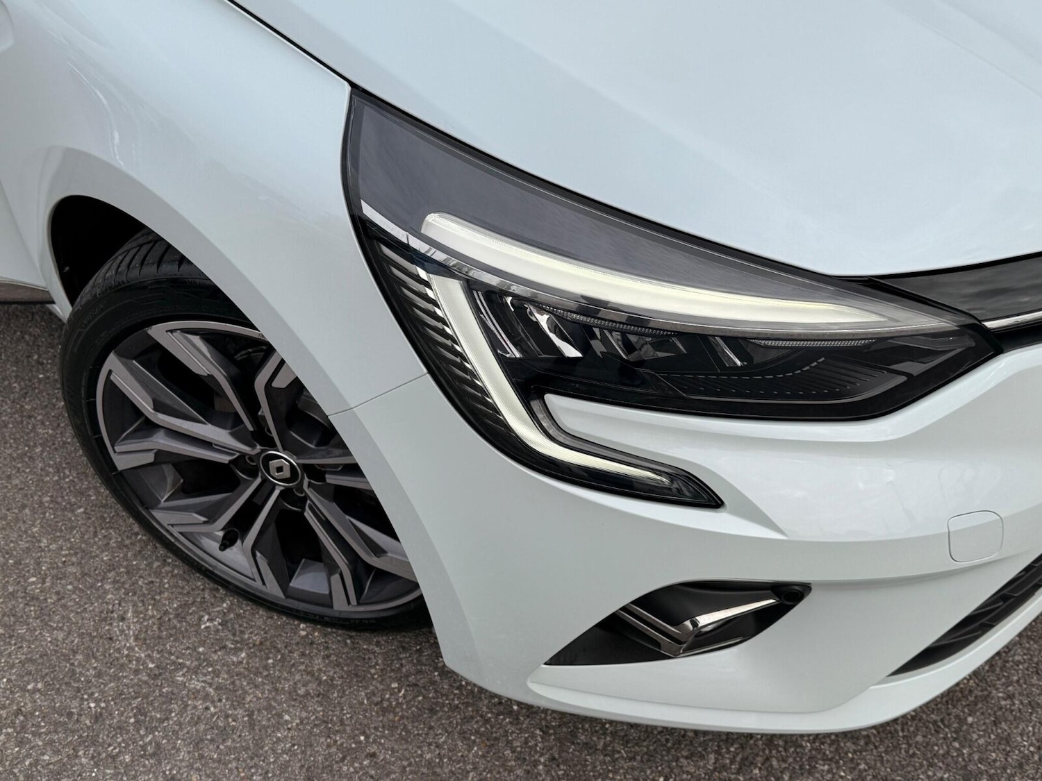 Used Renault Clio 2021 for sale - 76681336: Photo 13