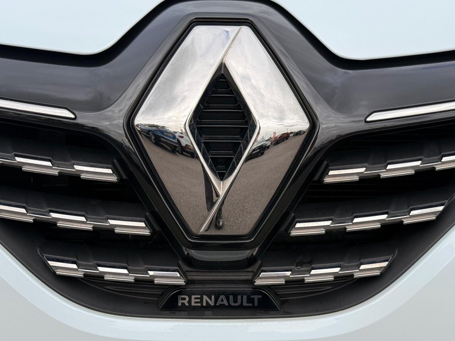 Used Renault Clio 2021 for sale - 76681336: Photo 9