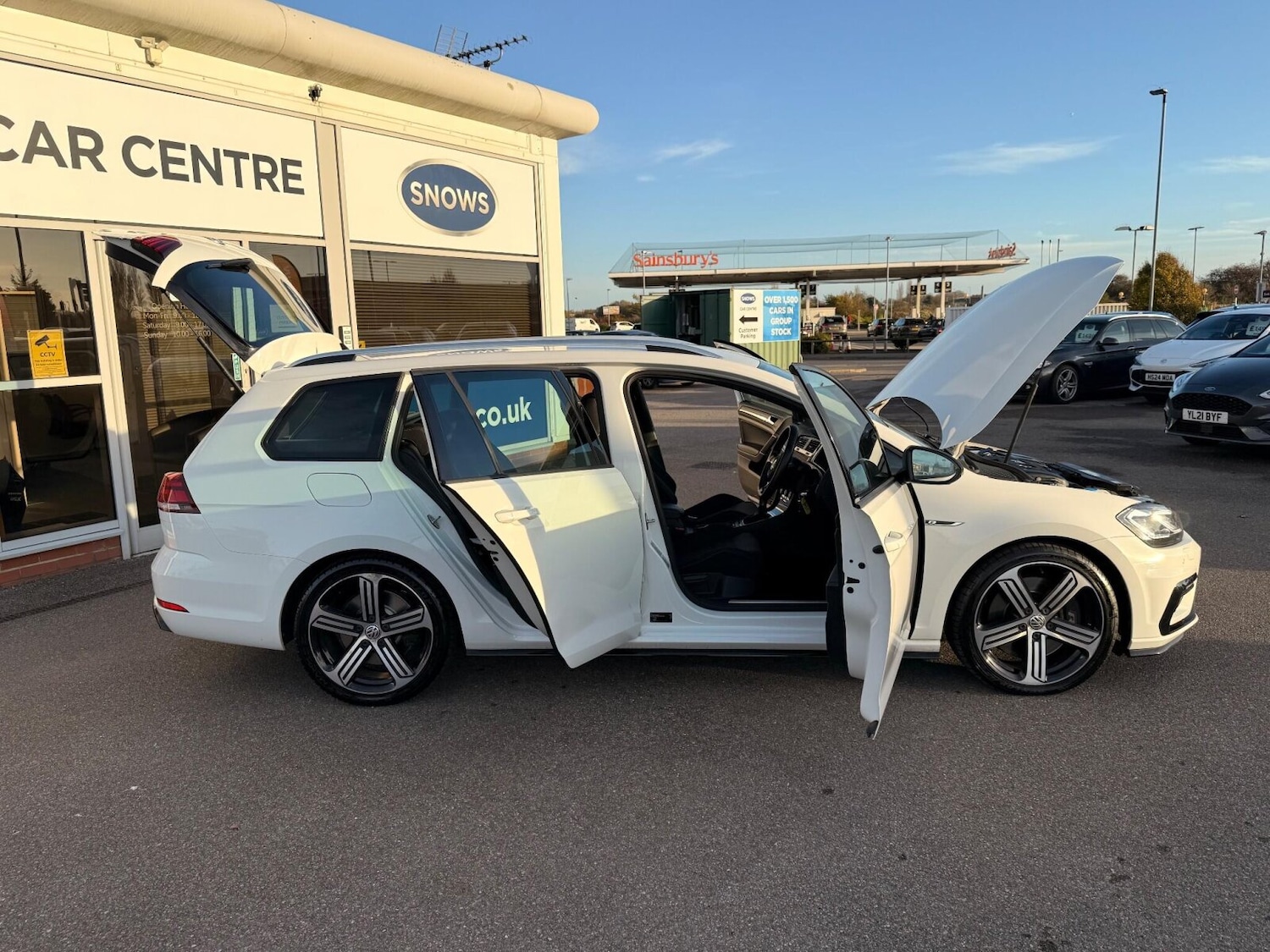 Used Volkswagen Golf 2017 for sale - 76673657: Photo 17