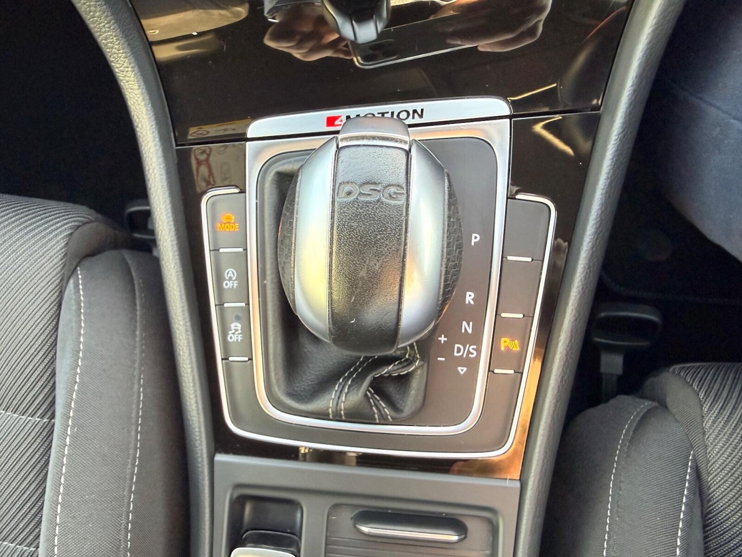 Used Volkswagen Golf 2017 for sale - 76673657: Photo 23