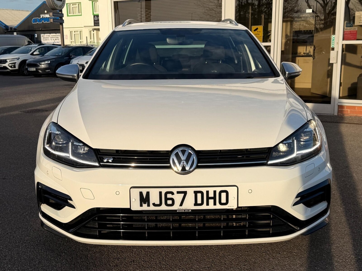 Used Volkswagen Golf 2017 for sale - 76673657: Photo 6