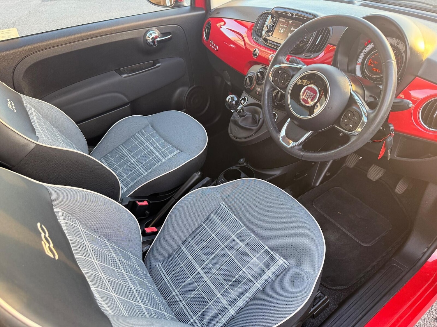 Used Fiat 500 2018 for sale - 77154588: Photo 3