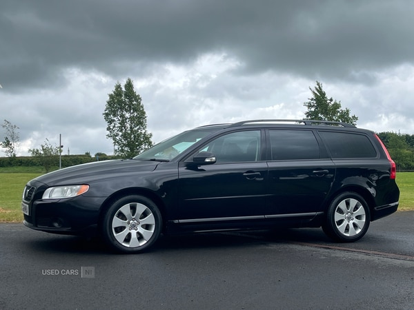 Used Volvo V70 2008 for sale - 75211292: Photo 9