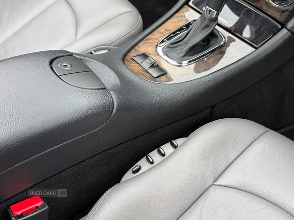 Used Mercedes-Benz CLK 2009 for sale - 76240612: Photo 24