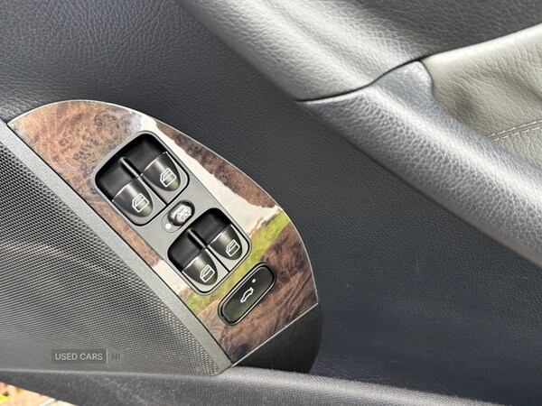 Used Mercedes-Benz CLK 2009 for sale - 76240612: Photo 25