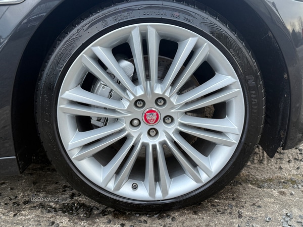 Used Jaguar XJ 2015 for sale - 77705966: Photo 10