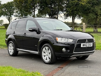 Mitsubishi - Outlander