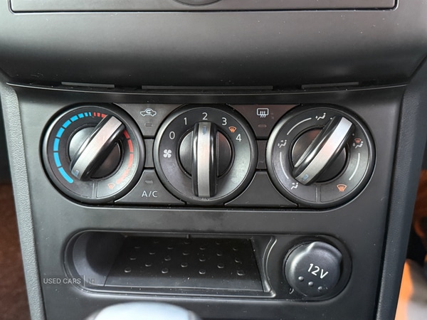 Used Nissan Qashqai 2010 for sale - 77132392: Photo 28