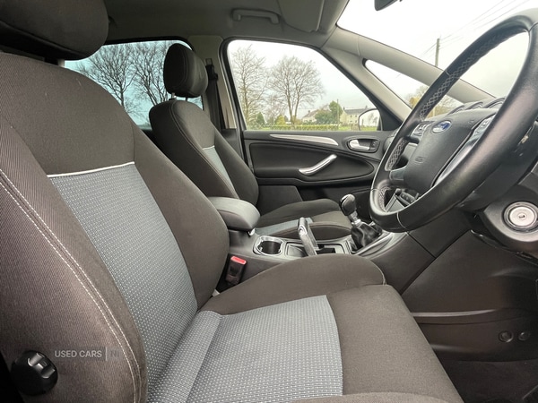 Used Ford S-Max 2013 for sale - 75688066: Photo 14