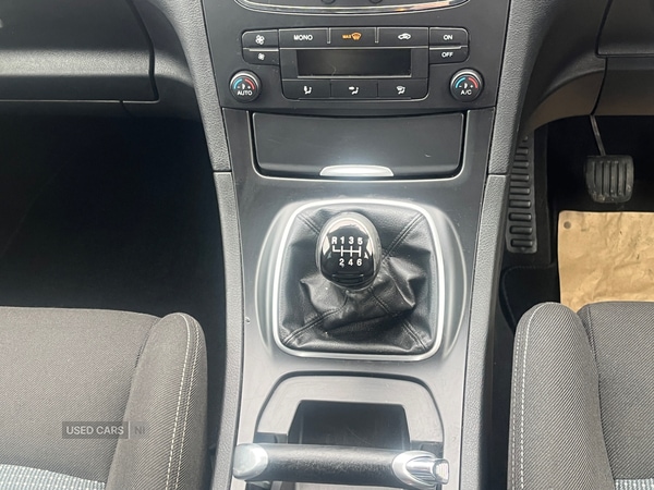 Used Ford S-Max 2013 for sale - 75688066: Photo 21
