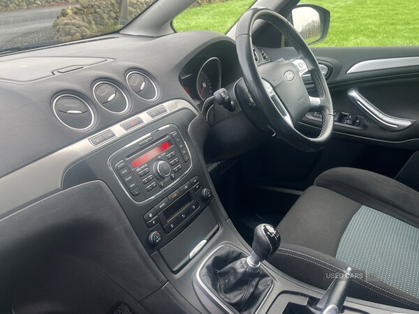 Used Ford S-Max 2013 for sale - 75688066: Photo 27