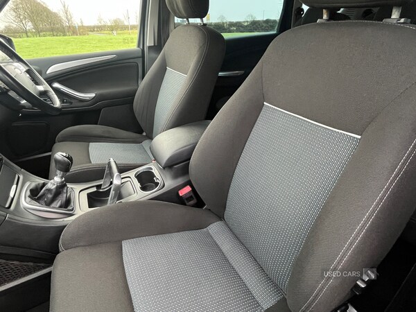 Used Ford S-Max 2013 for sale - 75688066: Photo 28