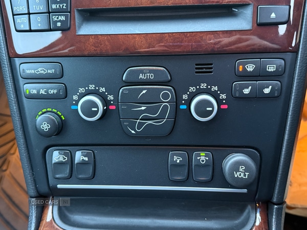 Used Volvo XC90 2012 for sale - 76802889: Photo 45