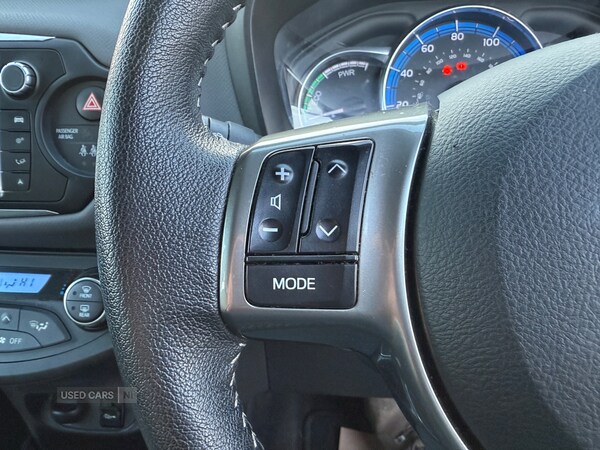 Used Toyota Yaris 2014 for sale - 78059224: Photo 34