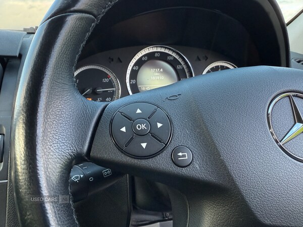 Used Mercedes-Benz C Class 2011 for sale - 76399820: Photo 34