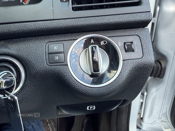 Used Mercedes-Benz C Class 2011 for sale - 76399820: Photo 36