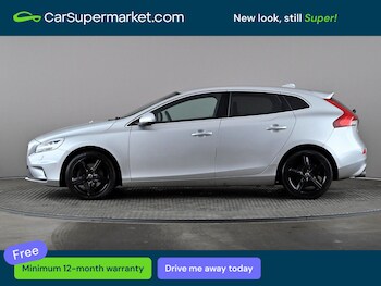 Used Volvo V40 2019 for sale - 78437015: Photo