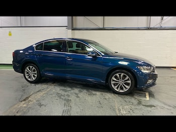 Used Volkswagen Passat 2020 for sale - 78734543: Photo